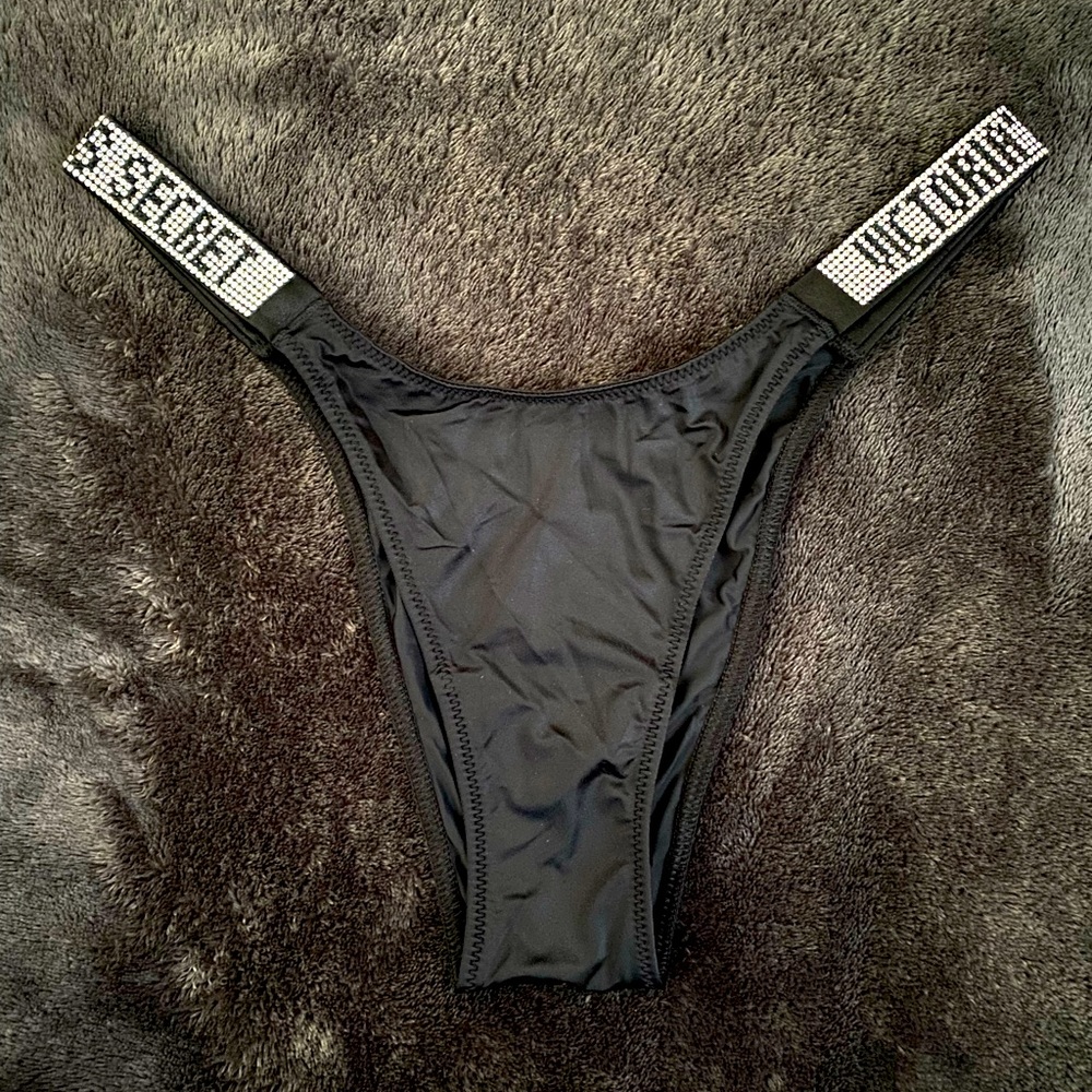 Shine strap panty